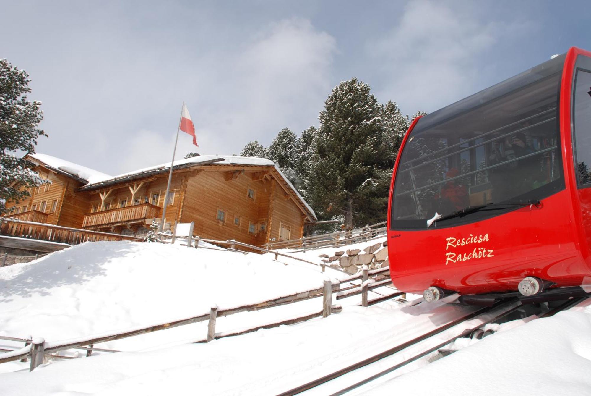 أورتيسايْ Chalet Da Mont Resciesa المظهر الخارجي الصورة