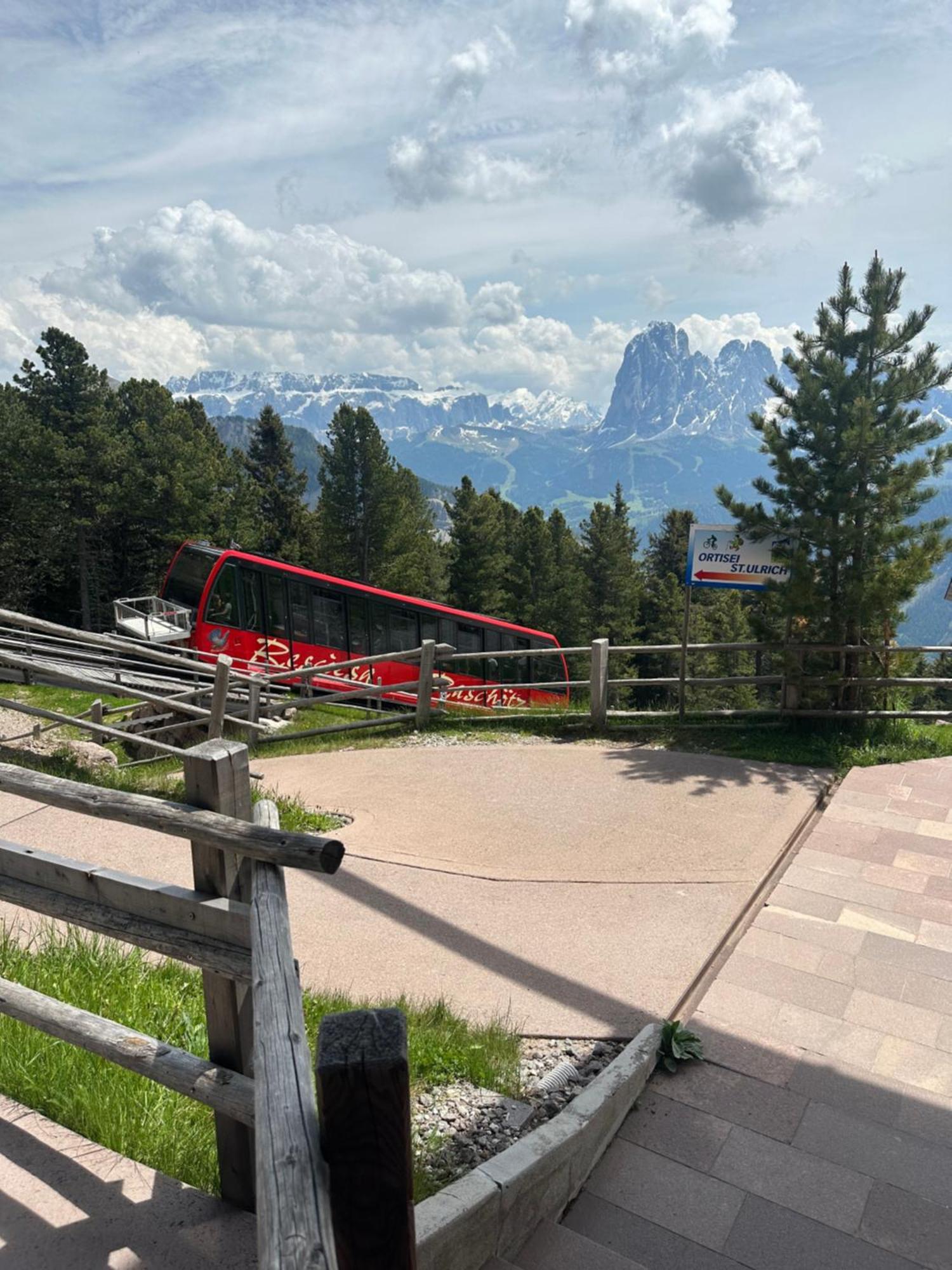 أورتيسايْ Chalet Da Mont Resciesa المظهر الخارجي الصورة